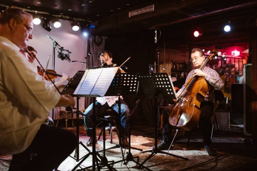Nyolc budapesti helyszínen huszonhat minikoncert lesz A zene éjszakáján