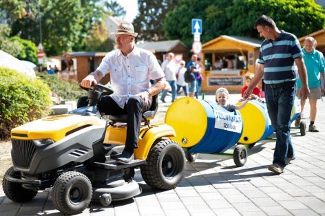 Koncertek, bábelőadások, motoros bemutató a Szarvasi Szilvanapokon