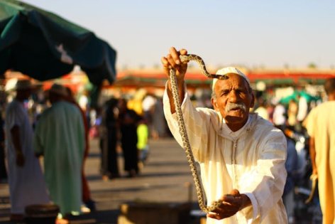 Marrakesh az Ezeregyéjszaka meséinek élő díszlete